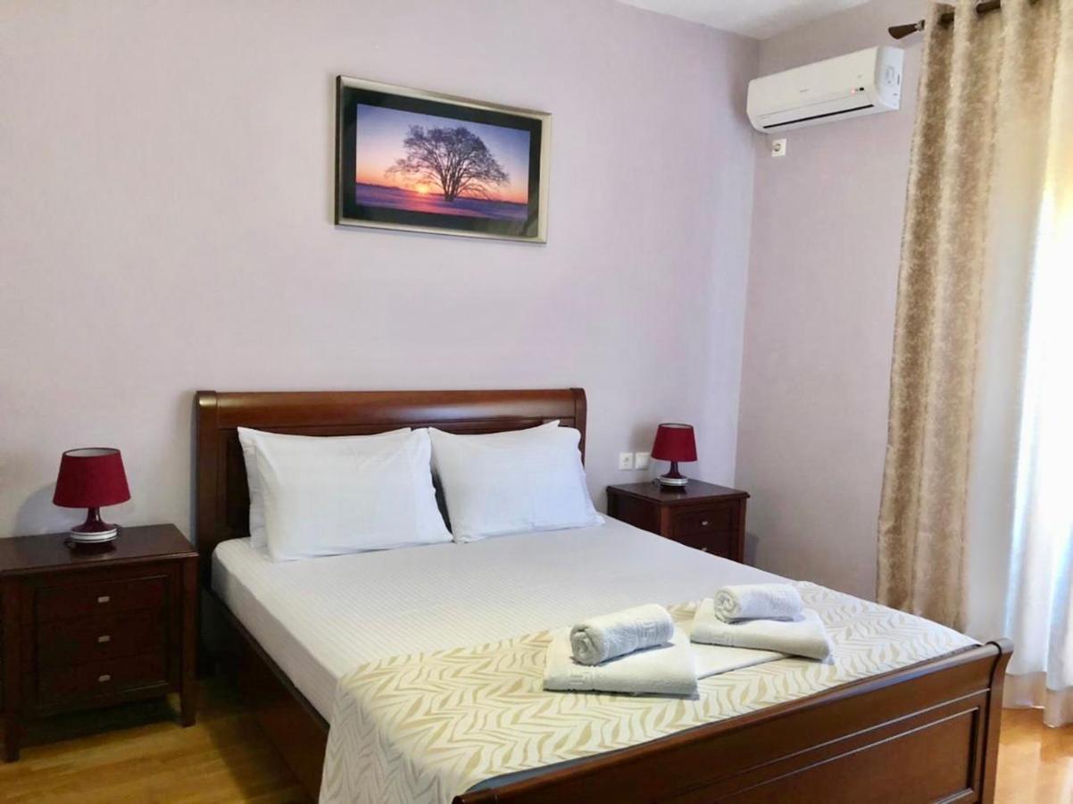 Erdeti Boutique Hotel Sarande Bagian luar foto