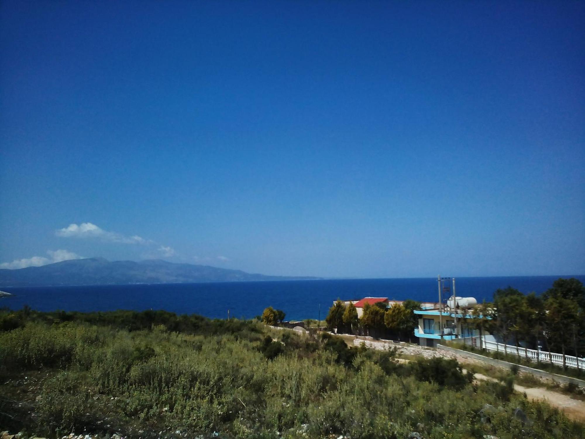 Erdeti Boutique Hotel Sarande Ruang foto