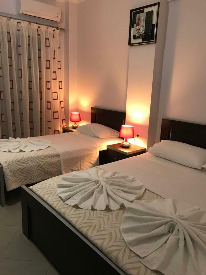 Erdeti Boutique Hotel Sarande Bagian luar foto